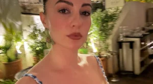 Burcu Özberk’in yeni dizisi belli oldu: “Anne Yarısı”nda başrolde